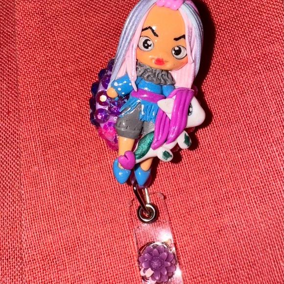 Colorful Character Key Holder - Picture 2 of 6